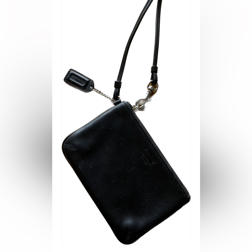 SOLD - Coach Leather Wristlet Clutch | Black - Picture 1 of 6